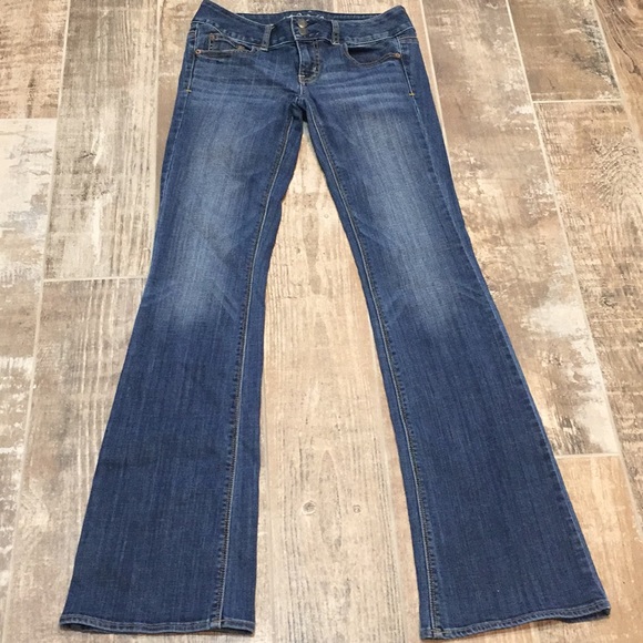 American Eagle Outfitters Denim - American eagle bootcut jeans size 4 Long